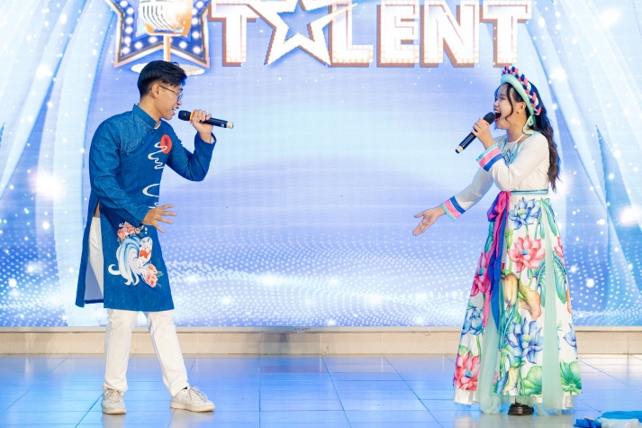 Đốn tim khán giả với giọng hát đầy nội lực, thí sinh Nguyễn Thành Trung trở thành tân Quán quân DSHi's Got Talent 44