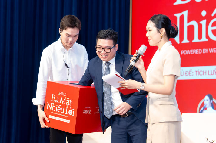 WeMeet - “Ba mặt nhiều lời”: Sinh viên HUTECH học cách tích lũy tài chính từ những câu chuyện đời thực 89