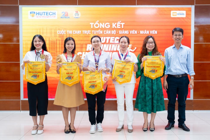 Nhiều vận động viên đạt thành tích xuất sắc trong cuộc thi “HUTECH Running Challenge 2024” 254