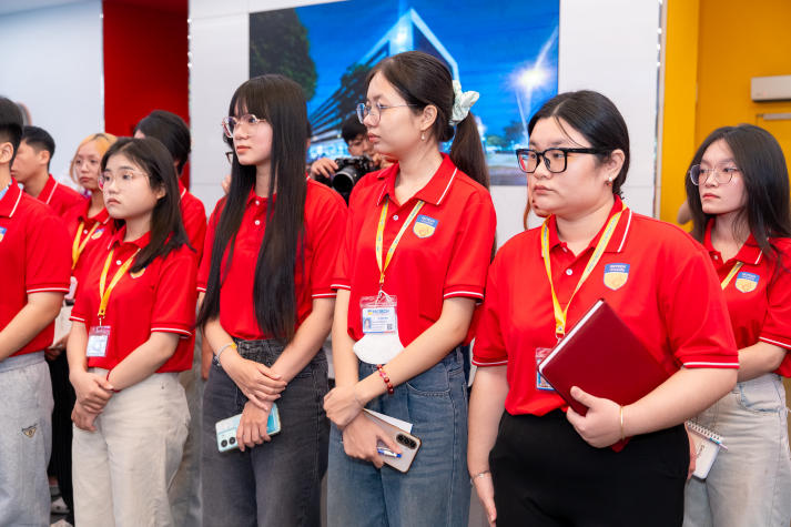 Tân sinh viên I-HUTECH sớm định hình hành trang nghề nghiệp tại Concentrix 88