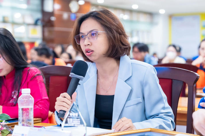 Hành trình lan tỏa ánh sáng tư tưởng Hồ Chí Minh của sinh viên Khoa Marketing - Kinh doanh quốc tế 77