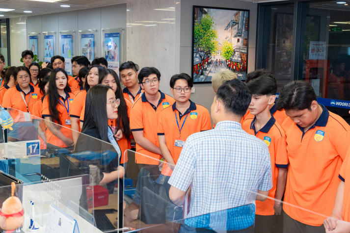 [Hướng nghiệp 2026] Đằng sau mỗi hợp đồng kinh doanh, vai trò của người học Luật kinh tế ra sao? 29