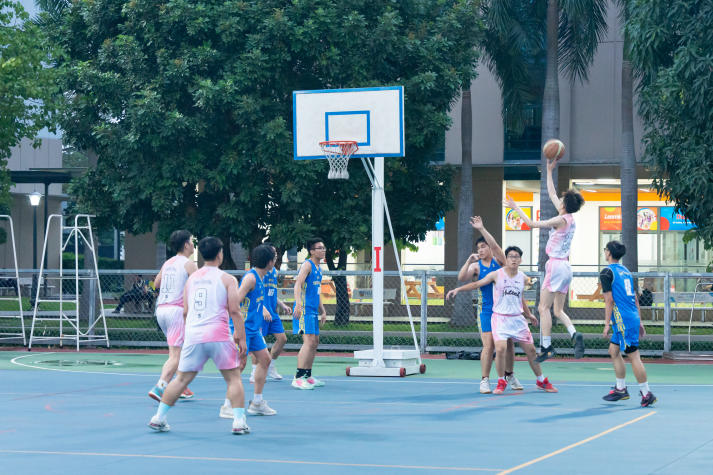 [Video] 10 dấu ấn HUTECH 2025: Khẳng định tầm vóc - Vững bước tương lai 400