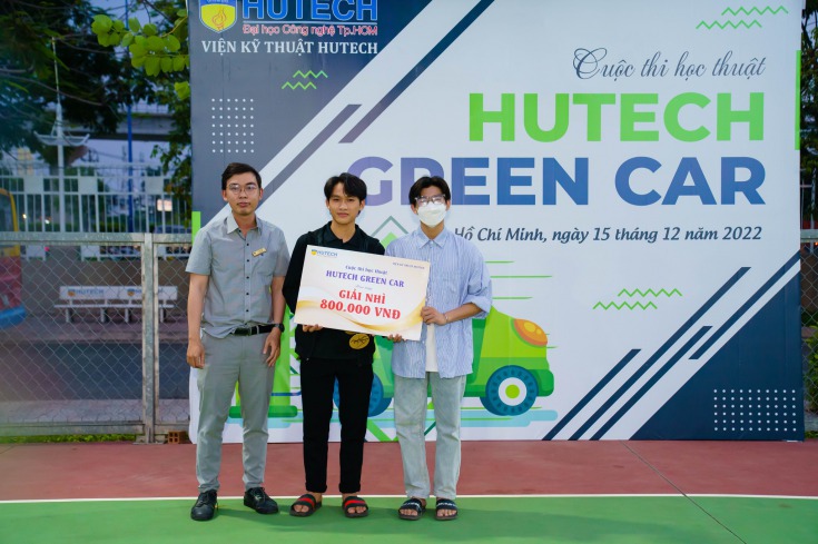 Sinh viên Viện Kỹ thuật tỏa sáng tại cuộc thi HUTECH Green Car Contest 92