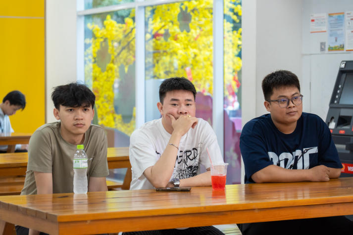 Văn nghệ sân trường HUTECH: “Giai điệu rộn ràng - sẵn sàng kỳ mới” 70