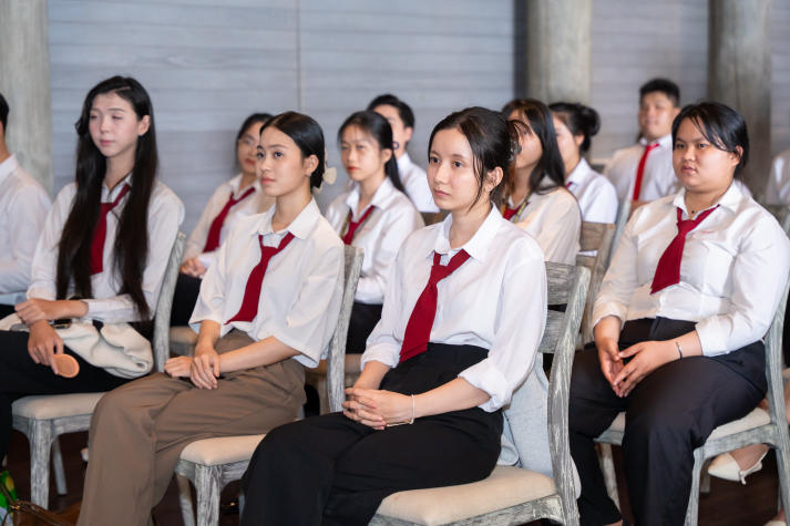 Exploring a Green Resort Experience with HUTECH Students at An Lam Retreats Saigon River 22