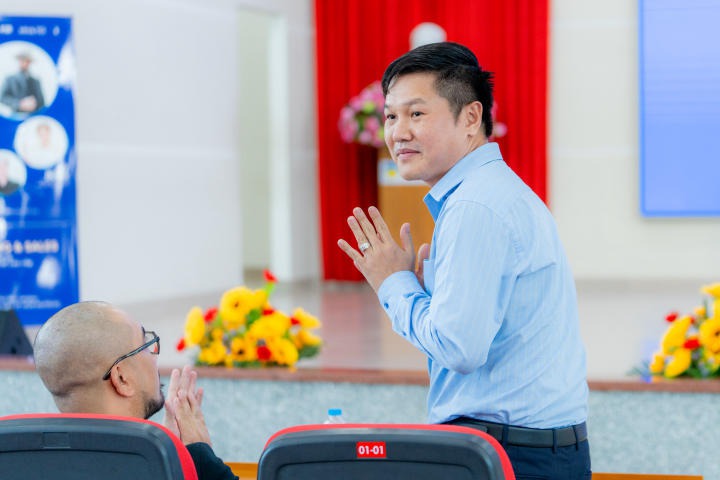 [Video] Sinh Kiến trúc - Mỹ thuật, Xây dựng “bỏ túi” kiến thức về Marketing và Sales cùng chuyên gia 37