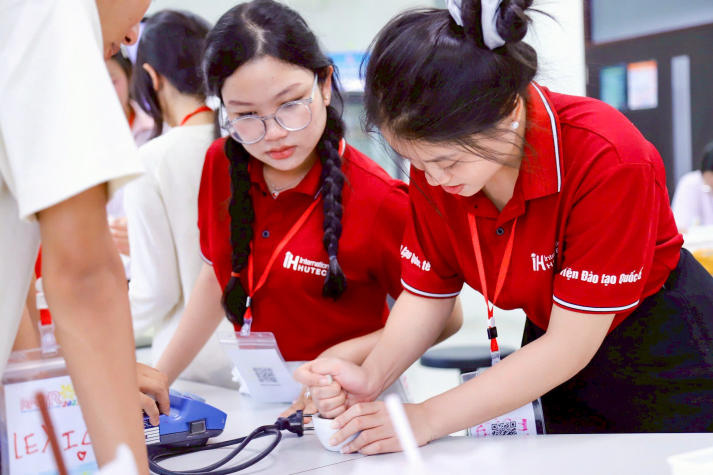 I-HUTECH students join RMUTR 2025 International Youth Camp 45