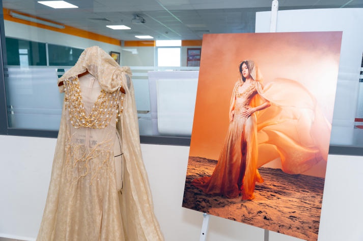 [Video] Chiêm ngưỡng loạt đồ án trang phục Dạ hội - Lễ hội đầy ấn tượng của sinh viên ngành Thiết kế thời trang 64