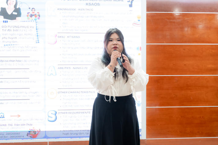 Sinh viên Tâm lý học lắng nghe người trong nghề kể chuyện nghề, khai mở chân dung ngành Tâm lý 101