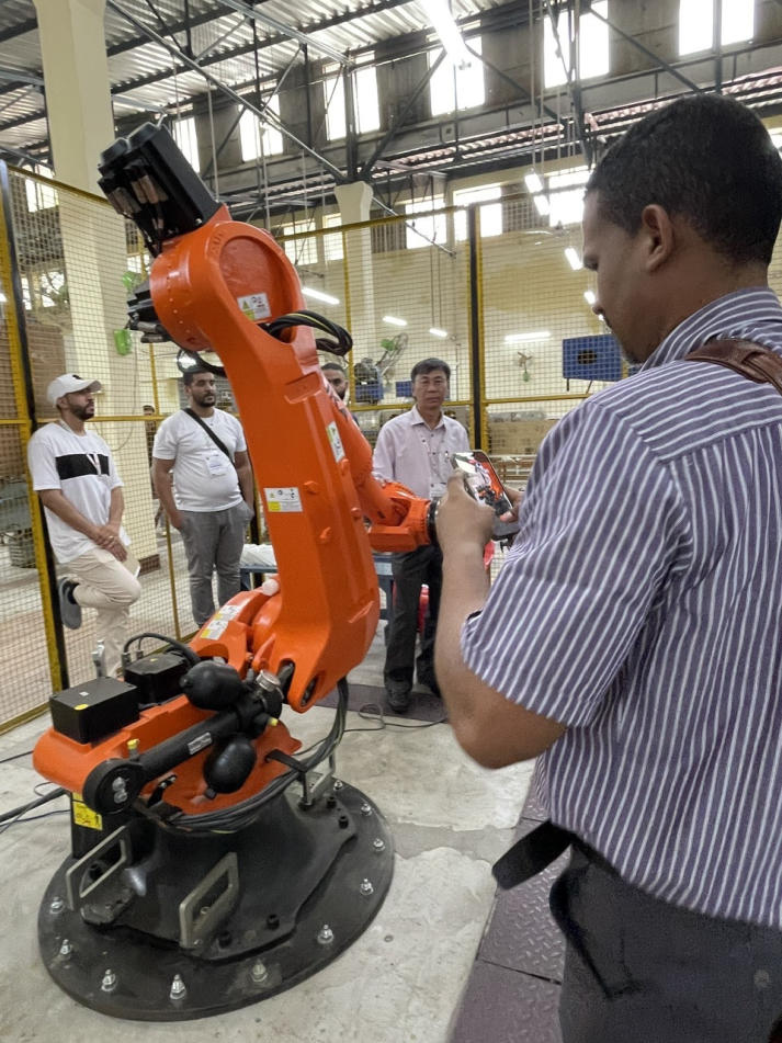 Giảng viên Trường Kỹ thuật HUTECH tiếp cận công nghệ Robotics tại IIT Kanpur (Ấn Độ) 68
