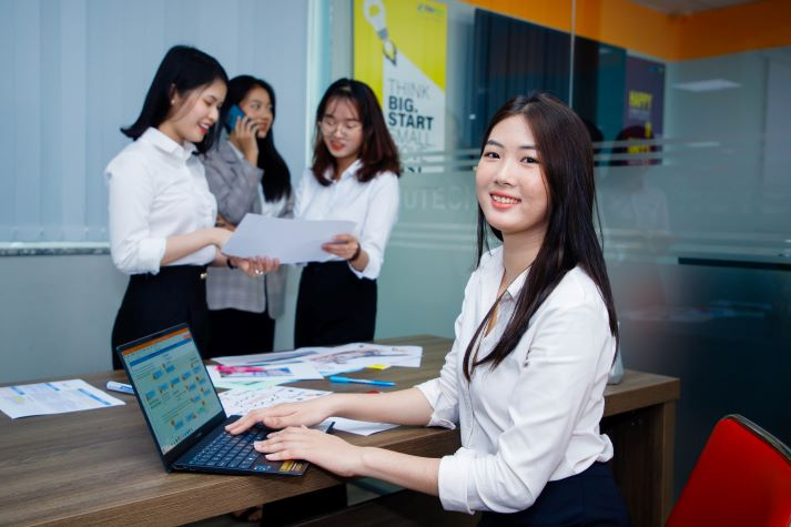 [Hướng nghiệp 2026] HR thời đại AI: Những kỹ năng sinh viên Quản trị nhân lực cần để không bị thay thế