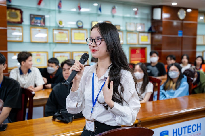 Talkshow “Muôn nẻo thiết kế đồ họa” tiếp lửa đam mê cho sinh viên HUTECH 69