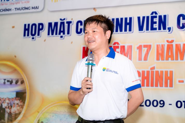 [Ảnh] Khoa Tài chính - Thương mại kỷ niệm 17 năm thành lập, nối dài hành trình “Kết nối yêu thương” 41