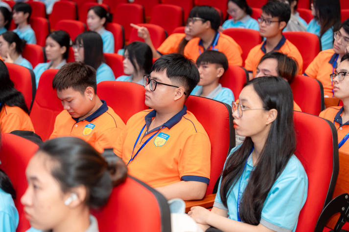Ba ngày kết nối chuyên môn, HUTECH cùng chuyên gia quốc tế xây dựng mô hình quản lý bệnh mạn tính 48