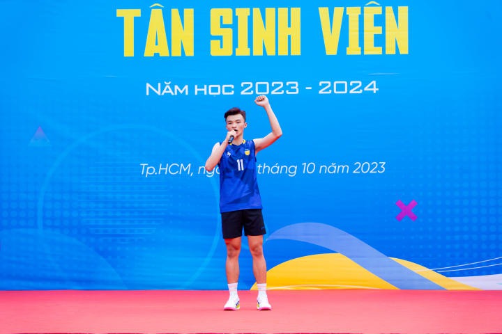 [Giải Thể thao Chào đón Tân sinh viên] Sôi nổi khai mạc và khởi tranh nội dung chạy Việt dã với hơn 1000 vận động viên 101