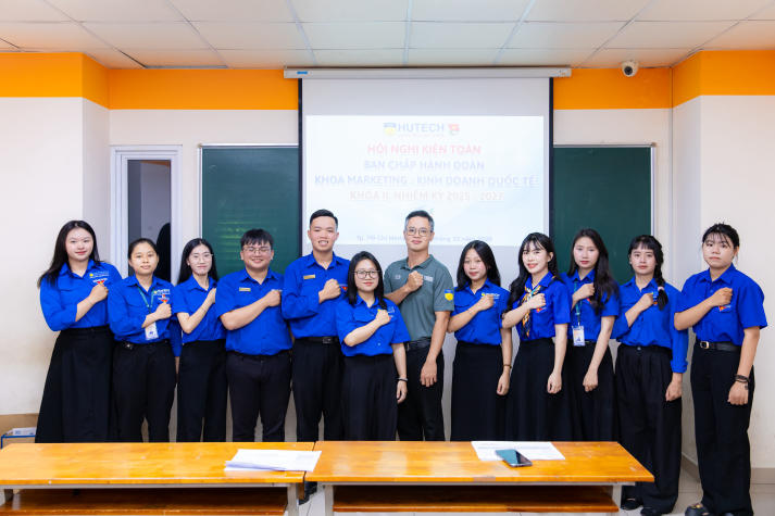 Khoa Marketing - Kinh doanh quốc tế “tiếp lửa” phong trào, kiện toàn nhân sự Đoàn - Hội 91