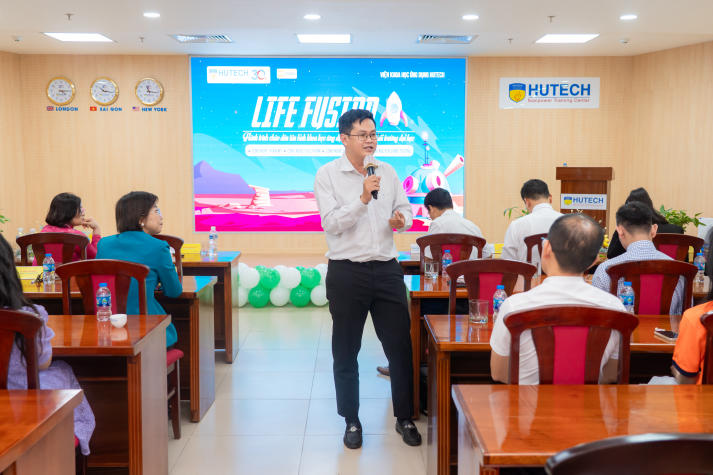 Tân binh Viện Khoa học Ứng dụng học hỏi từ đàn anh, sẵn sàng chinh phục giảng đường đại học 49