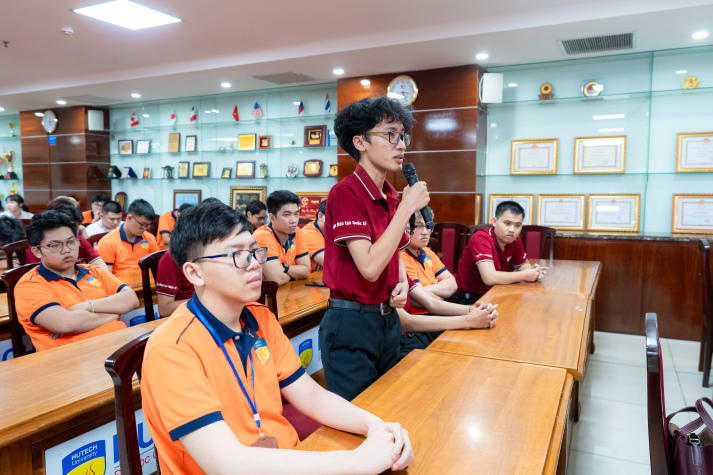 Sinh viên I-HUTECH nhận diện nội lực, định hình tương lai từ những câu chuyện nghề nghiệp thực tế 82