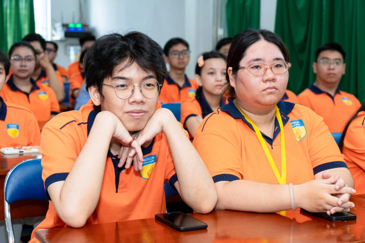 Sinh viên Tâm lý học tiếp cận thực tế trị liệu tại Bệnh viện Tâm thần TP.HCM 66