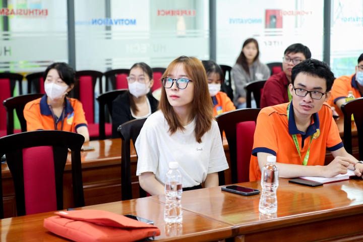 Viện Công nghệ Việt - Nhật và Viện Khoa học Ứng dụng mang cơ hội thực tập tại Musashino Group (Nhật Bản) cho sinh viên 31