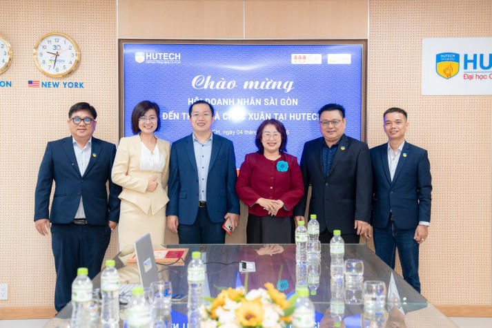 HUTECH chào đón Hội Doanh nhân Sài Gòn đến thăm và chúc Tết 12