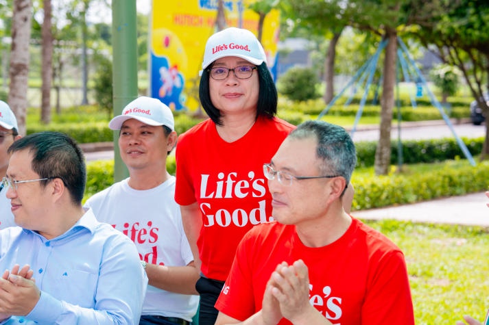 Tree Planting Ceremony in Partnership Between HUTECH and LG Electronics 46