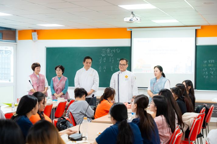 Bí mật văn hóa ẩm thực Hàn Quốc được giải mã qua chia sẻ của chuyên gia 22