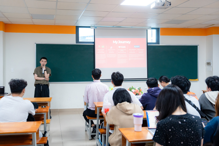 Sinh viên Ngôn ngữ Anh tìm lợi thế riêng trong lĩnh vực Marketing 22