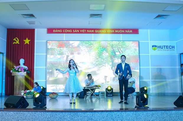 Việt Nam hữu tình được tái hiện tại Vòng sơ khảo Hội thi “Tiếng hát từ giảng đường” lần 14 năm 2020 387