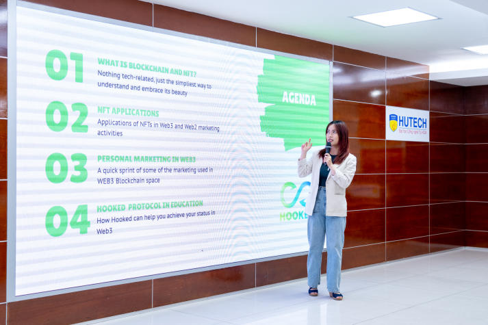 Sinh viên Khoa Marketing - Kinh doanh quốc tế khám phá NFT trong hành trình phát triển thương hiệu cá nhân 59