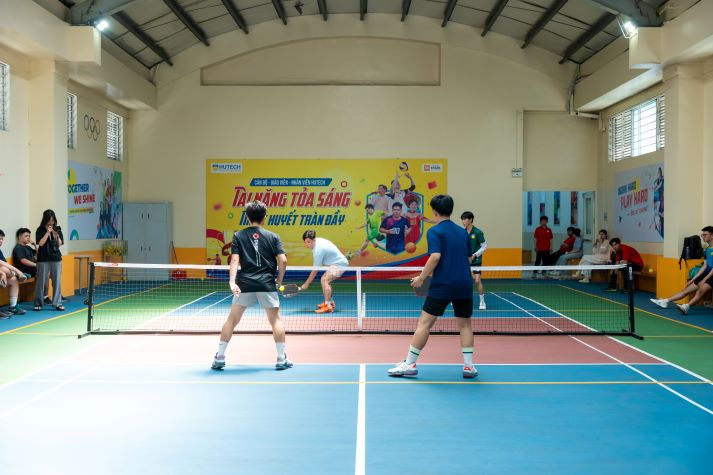 [HUTECH Games 2026] Viện Văn hóa - Nghệ thuật - Thể thao lên ngôi vô địch Pickleball 23