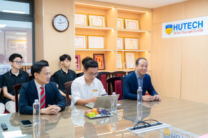 HUTECH ra mắt khóa học MIS và ký kết hợp tác chiến lược cùng VTI Academy 45