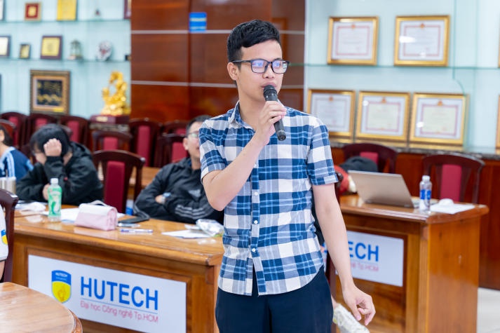 Sinh viên HUTECH tìm hiểu cách xây dựng kịch bản phim truyền hình Hàn Quốc K-Drama 116