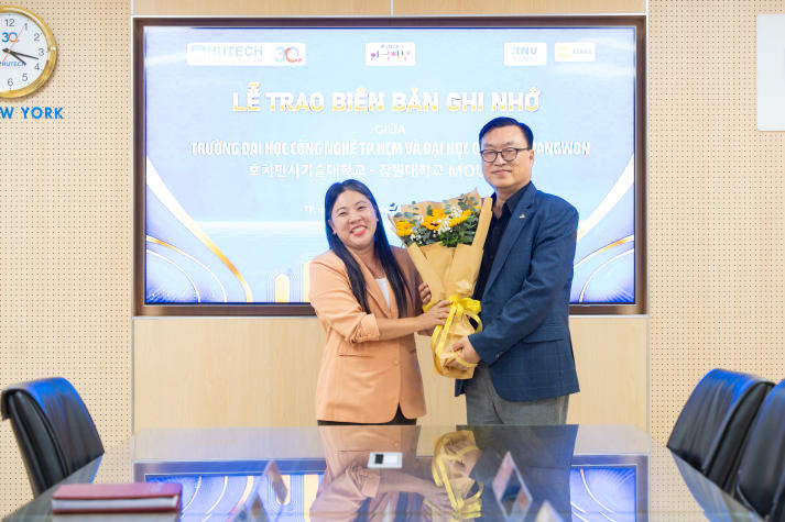 Bước tiến mới trong hợp tác giáo dục giữa Khoa Hàn Quốc học và Trường Đại học Quốc gia Kangwon (Hàn Quốc) 85