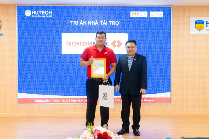 Kỹ năng - tư duy - thương hiệu cá nhân: Hành trang sinh viên Khoa Luật trong thời đại chuyển đổi số 33