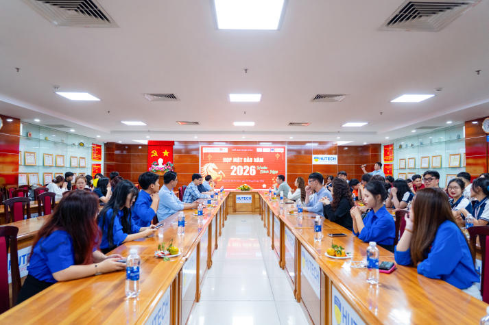 Khoa Quản trị kinh doanh họp mặt cán bộ Đoàn - Hội và CLB học thuật: Khởi động năm mới với tinh thần gắn kết 10