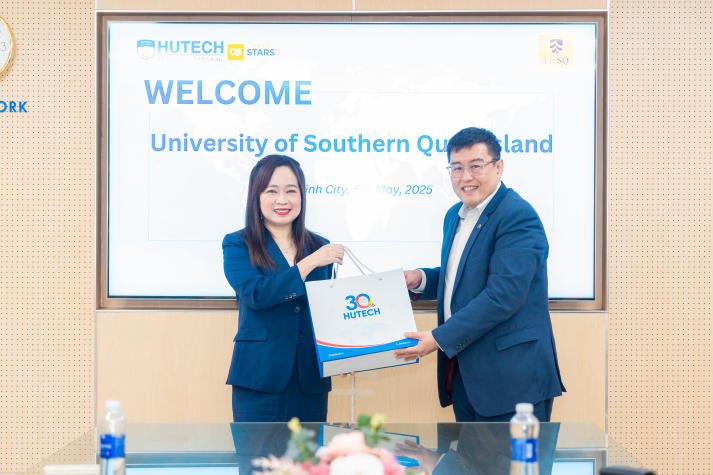 HUTECH và UniSQ (Úc) trao đổi chuyên sâu về chương trình liên kết hợp tác và đồng phát triển nghiên cứu 71