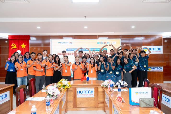 Khai mạc tuần lễ giao lưu quốc tế HUTECH - SLSU: Hòa nhịp sắc màu văn hóa, mở rộng hành trình hội nhập 84