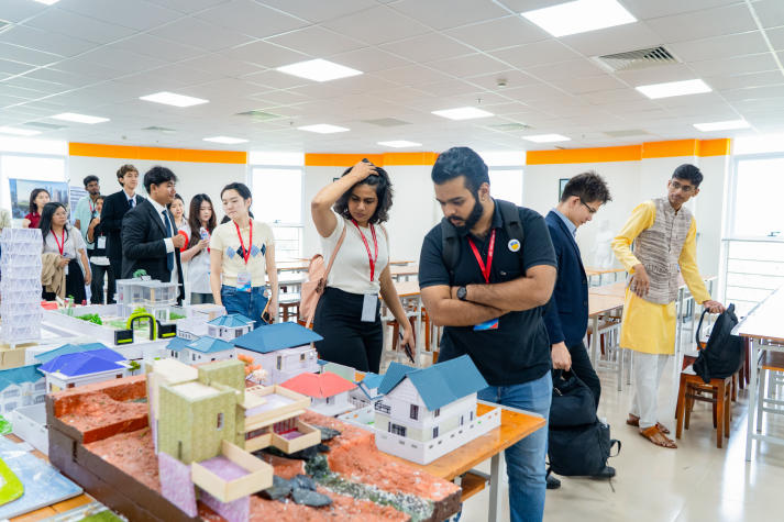 [Video] HUTECH kết nối sinh viên quốc tế, lan tỏa không gian học tập hiện đại và năng động 41