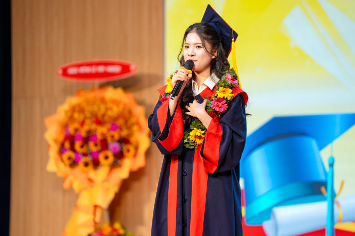 383 tân Cử nhân HUTECH chính thức tốt nghiệp, sẵn sàng chinh phục chặng đường mới 106