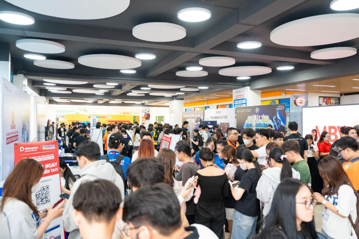 HUTECH IT Open Day 2026 quy tụ hơn 70 doanh nghiệp cùng 5.000 cơ hội việc làm cho sinh viên vào 03/4 tới 127