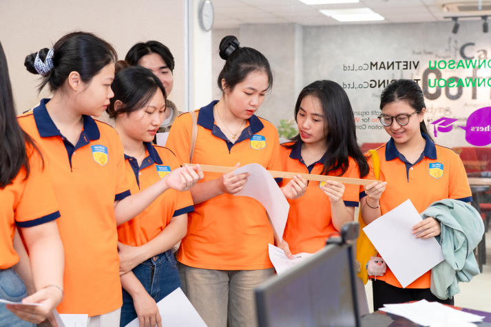 “Zoom cận cảnh” văn hóa Nhật: Sinh viên Khoa Nhật Bản học khám phá thế giới Kimono tại Nihonwasou 15