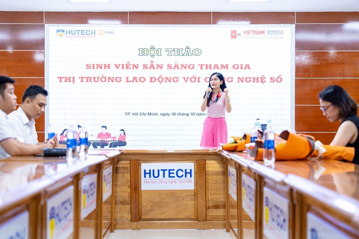 Sinh viên VKIT mở rộng góc nhìn về thị trường lao động trong kỷ nguyên số 97
