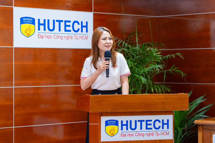 Chung kết I-HUTECH Debate Championship 2025: Tỏa sáng tư duy phản biện và bản lĩnh sinh viên HUTECH 23
