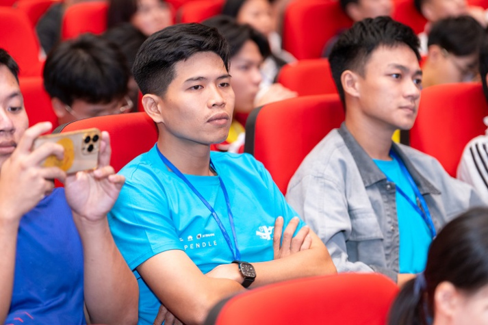 Hàng trăm thí sinh quy tụ tại “đấu trường lập trình” ICPC Asia HCMC 2025 91