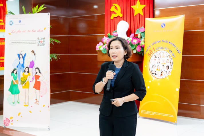 Sinh viên HUTECH trang bị kiến thức bảo vệ sức khỏe sinh sản 66