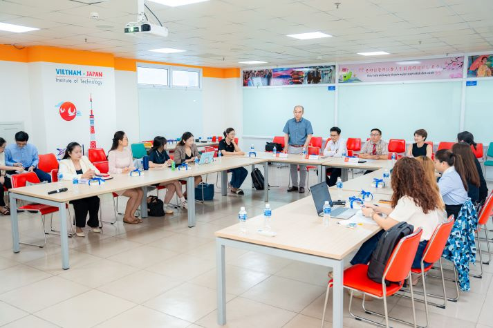 Viện Đào tạo Sau Đại học bế giảng Pre - Doctoral Programme khóa 2: Hoàn thiện nền tảng nghiên cứu, sẵn sàng cho hành trình Tiến sĩ 45