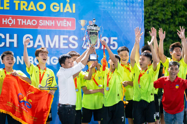 Loạt sân chơi học thuật - văn hóa nghệ thuật - thể thao cho sinh viên HUTECH thỏa sức hòa cùng đam mê 165