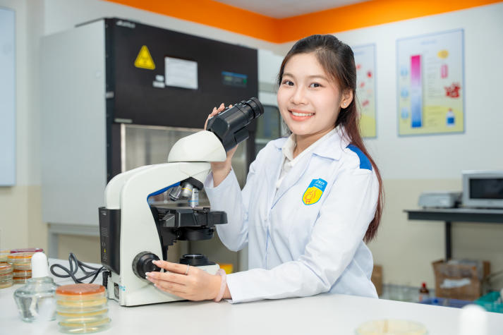 Cơ hội cuối vào ngành Y khoa HUTECH với 10 chỉ tiêu xét tuyển bổ sung 9
